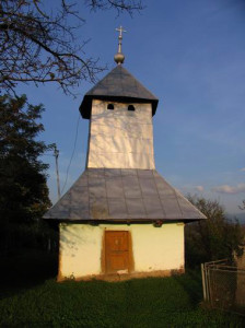 biserica ortodoxa de lemn adormirea maicii domnului din goila  sursa foto biserici.episcopiaoradiei punct ro