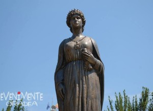 Statuie Regina Maria Oradea